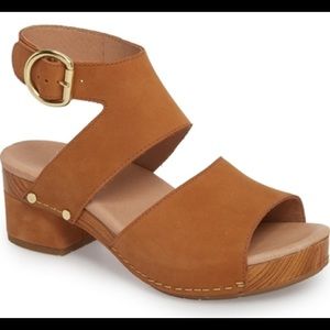 Dansko Minka Camel size 40